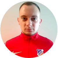 trener KS Ursus Warszawa Wojciech Straszak